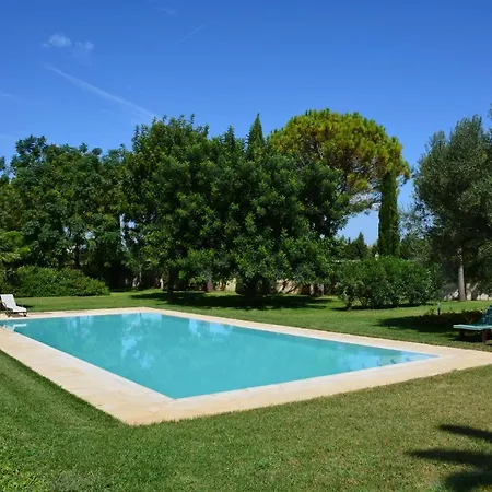 Sleeps 9 Pool Air Con Wifi فيلة Lequile