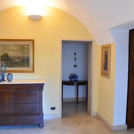Sleeps 9 Pool Air Con Wifi فيلة *